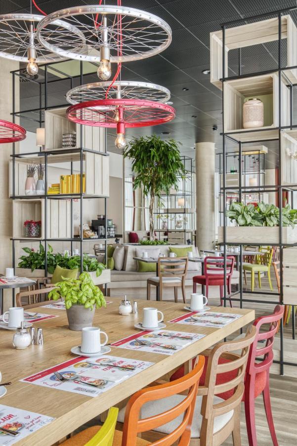 Intercityhotel ساربروكن المظهر الخارجي الصورة
