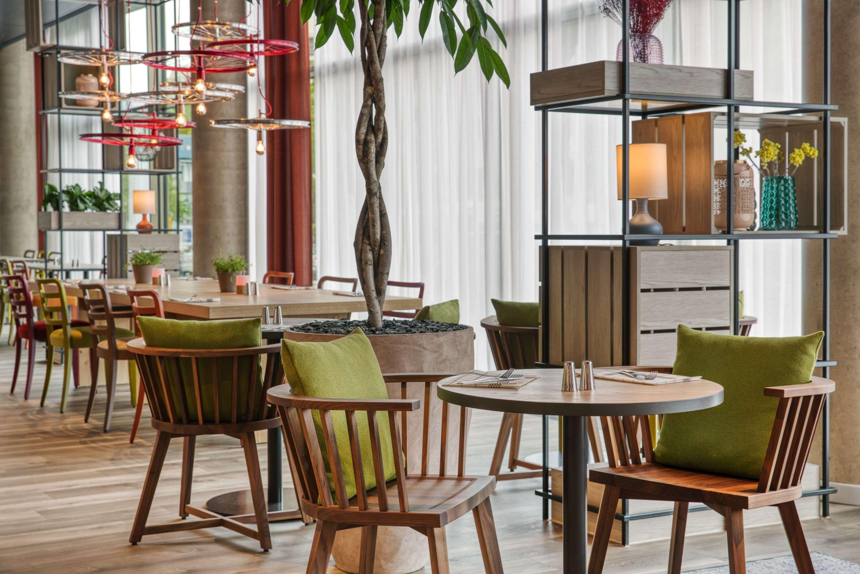 Intercityhotel ساربروكن المظهر الخارجي الصورة