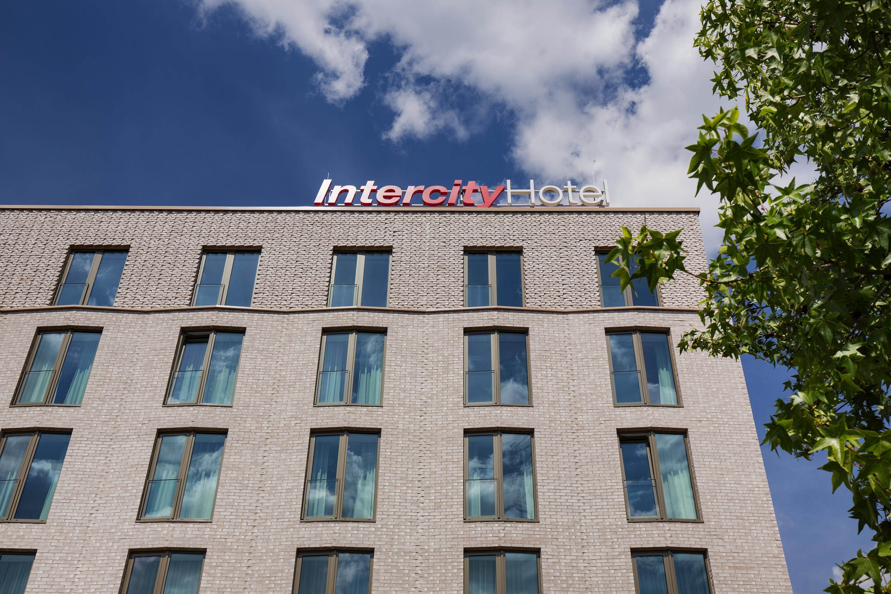 Intercityhotel ساربروكن المظهر الخارجي الصورة
