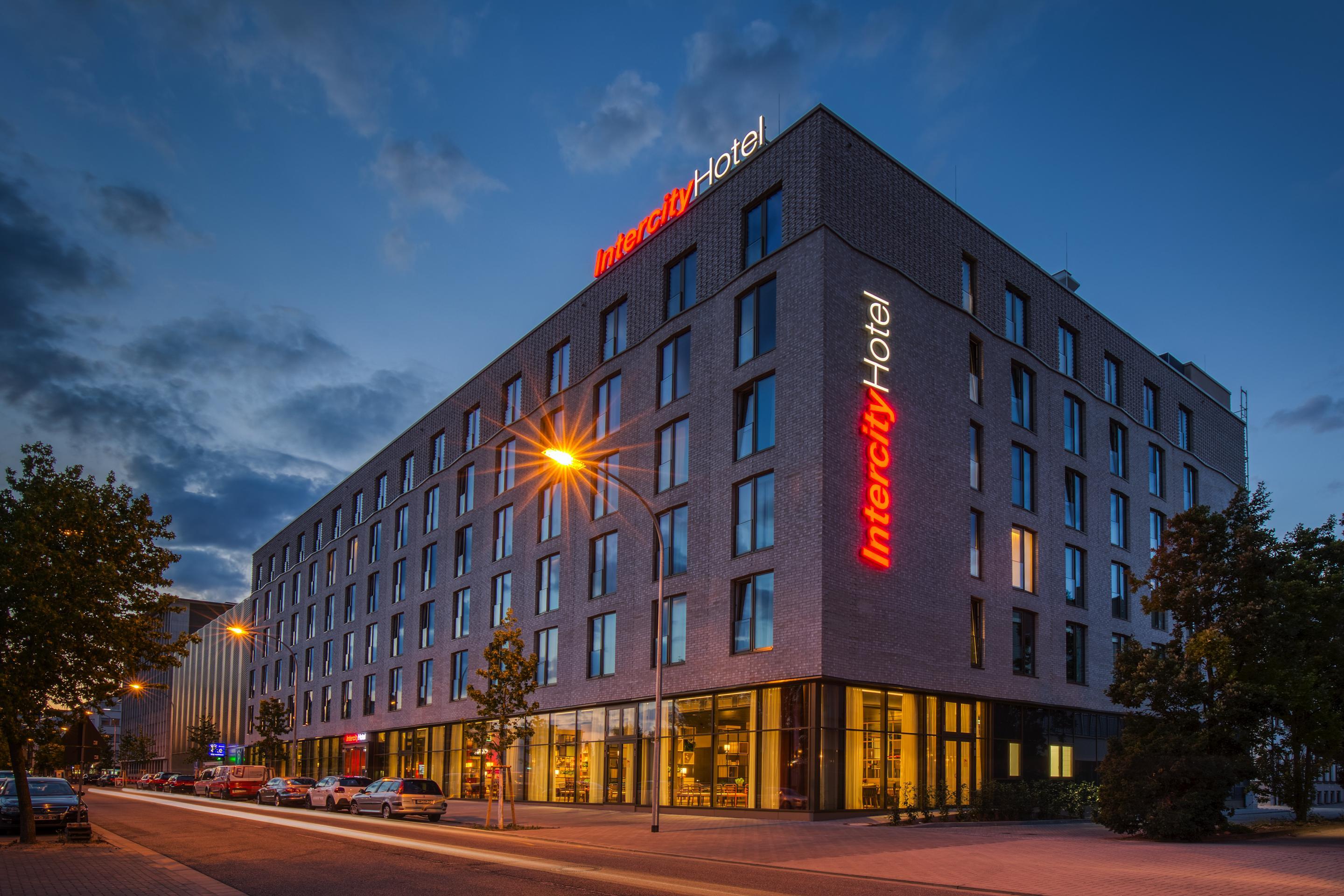 Intercityhotel ساربروكن المظهر الخارجي الصورة
