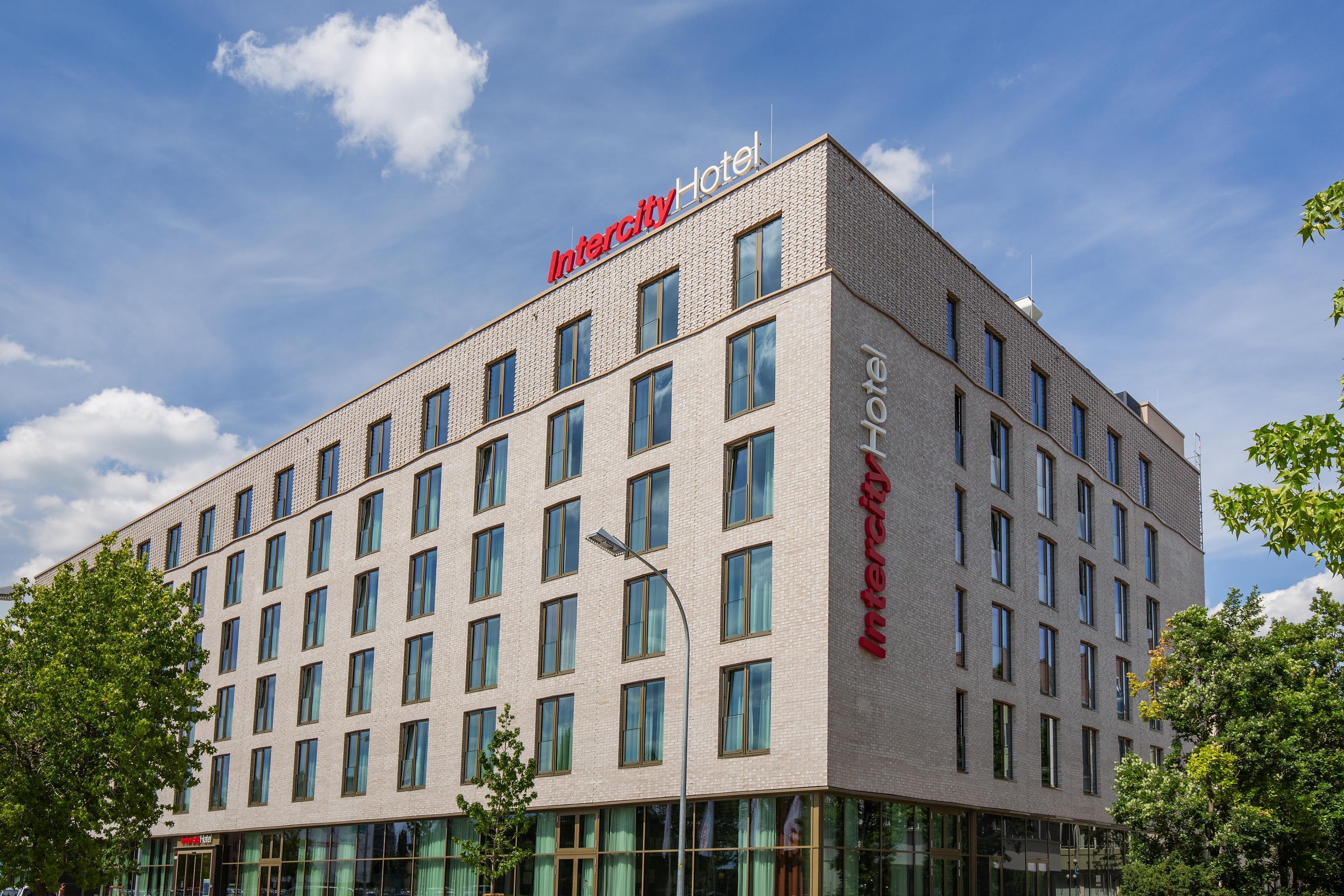 Intercityhotel ساربروكن المظهر الخارجي الصورة
